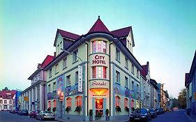 City Hotel